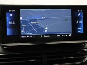Peugeot 3008 (2022) thumbnail 25