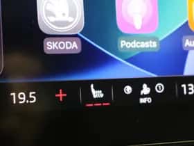 Škoda Octavia (2021) thumbnail 5