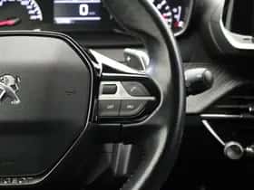 Peugeot 2008 (2021) thumbnail 23