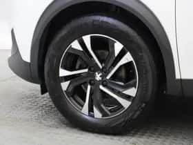 Peugeot 2008 (2021) thumbnail 33