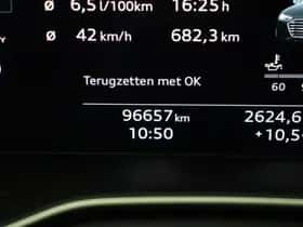 Audi A4 (2023) thumbnail 22