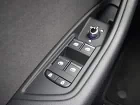 Audi A4 (2023) thumbnail 30