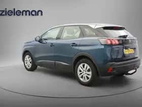 Peugeot 3008 (2022) thumbnail 2