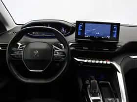 Peugeot 3008 (2022) thumbnail 3