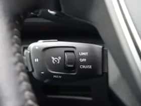 Peugeot 3008 (2022) thumbnail 24