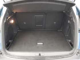 Peugeot 3008 (2022) thumbnail 10