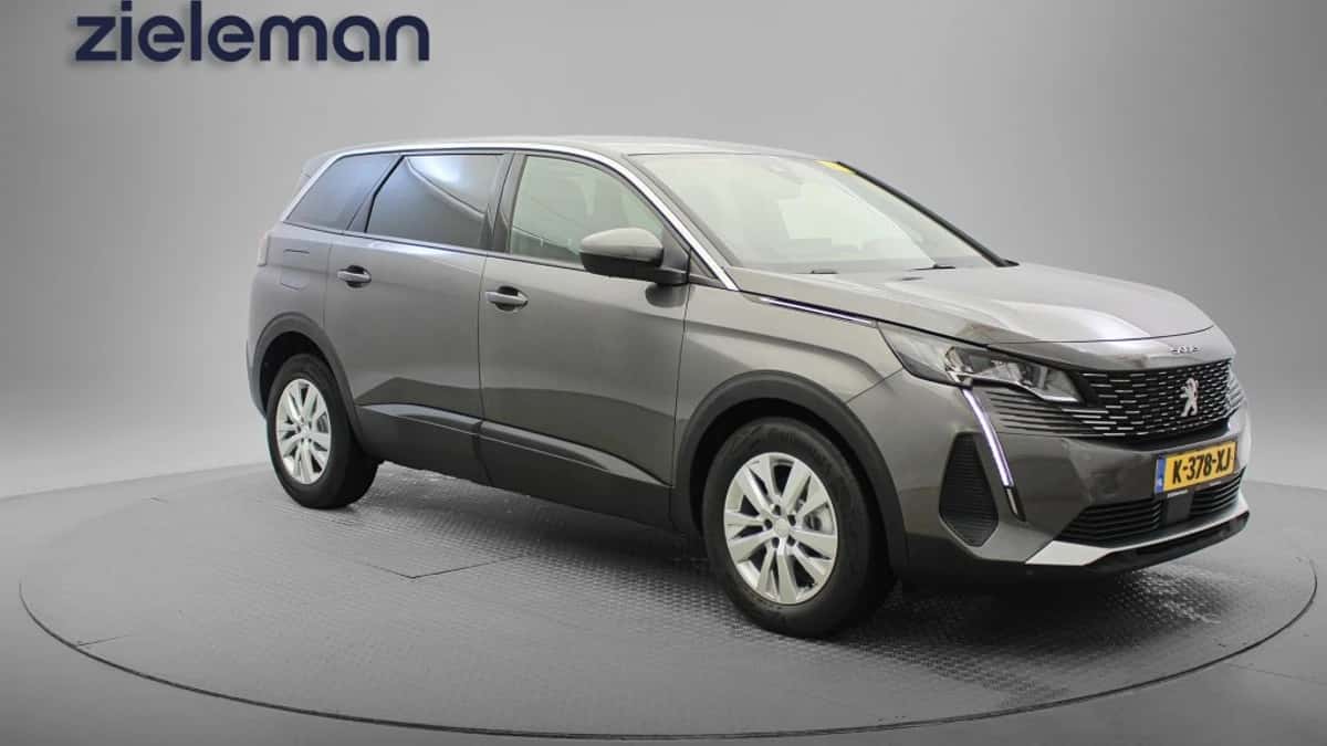 Peugeot 5008 (2021) — foto 1
