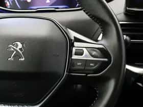Peugeot 5008 (2021) thumbnail 21