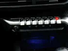 Peugeot 5008 (2021) thumbnail 28