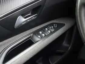 Peugeot 5008 (2021) thumbnail 29