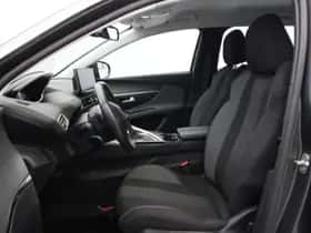 Peugeot 5008 (2021) thumbnail 6