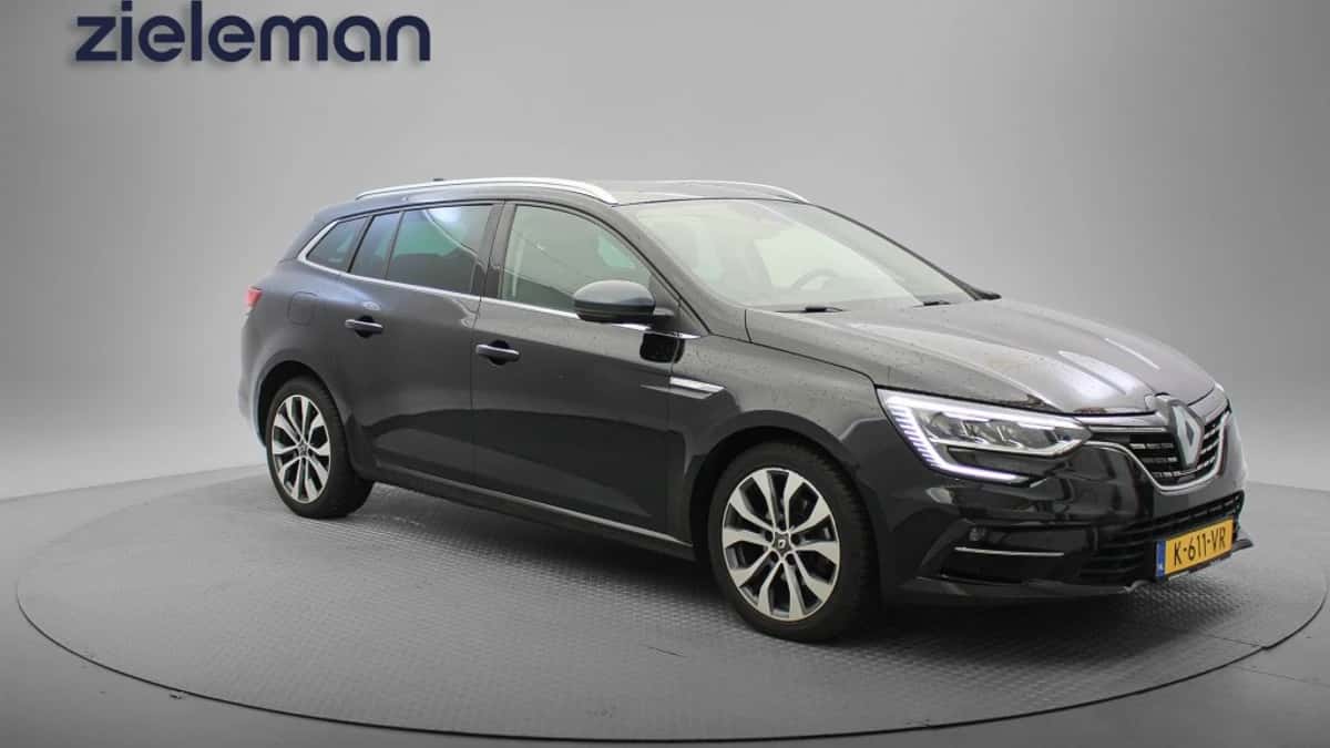 Renault Mégane (2021) — foto 1