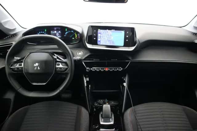 Peugeot e-208 (2021) thumbnail 3