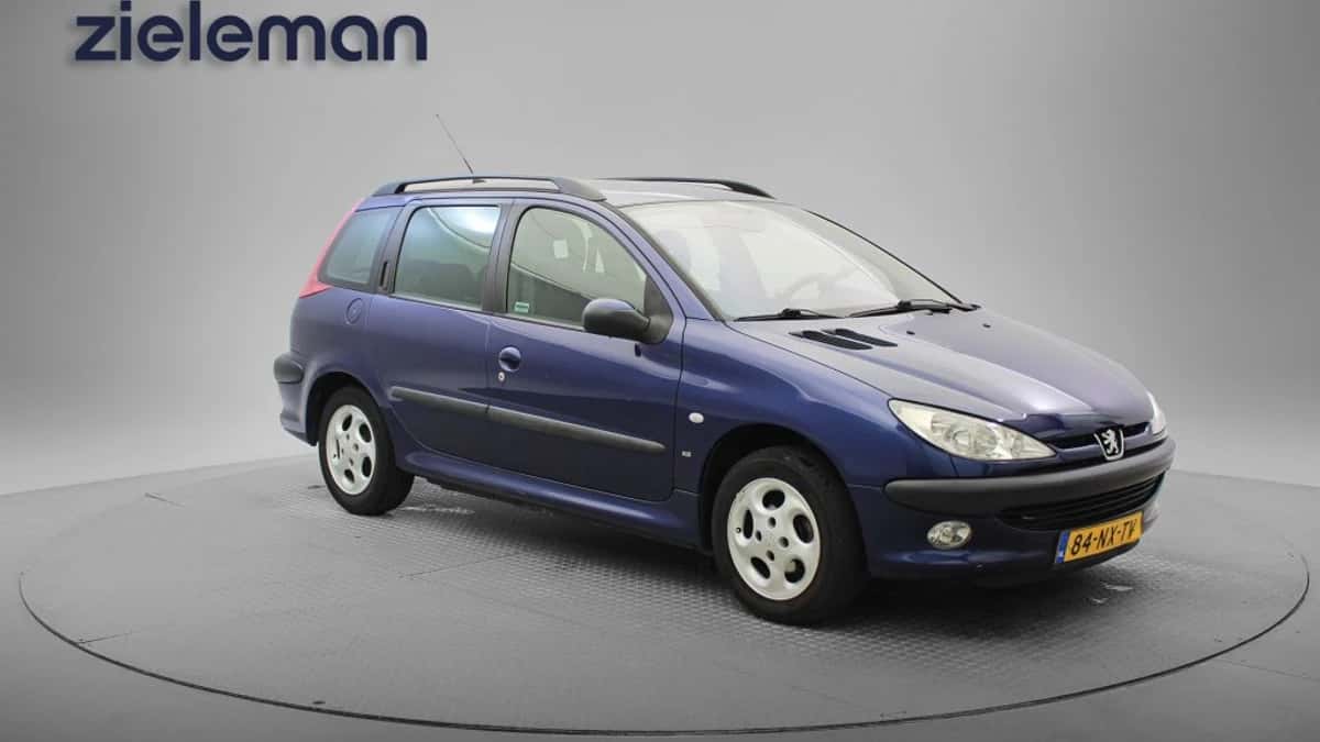 Peugeot 206 (2004) — foto 1