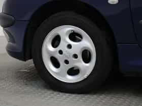 Peugeot 206 (2004) thumbnail 25