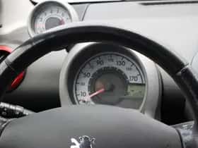 Peugeot 107 (2007) thumbnail 15