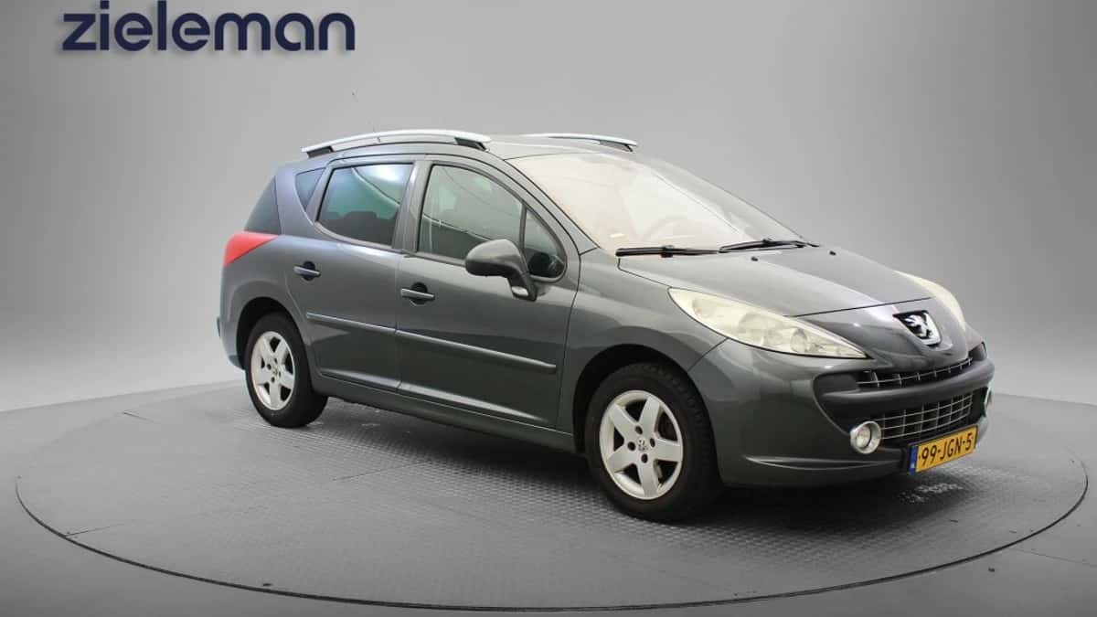 Peugeot 207 (2009) — foto 1