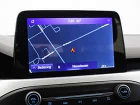 Ford Focus (2022) thumbnail 4