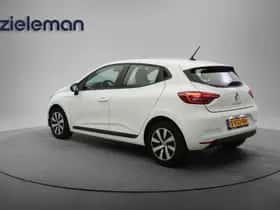 Renault Clio (2023) thumbnail 2