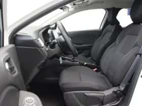 Renault Clio (2023) thumbnail 5