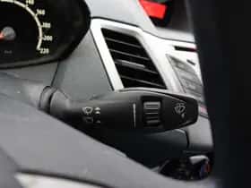 Ford Fiesta (2009) thumbnail 17