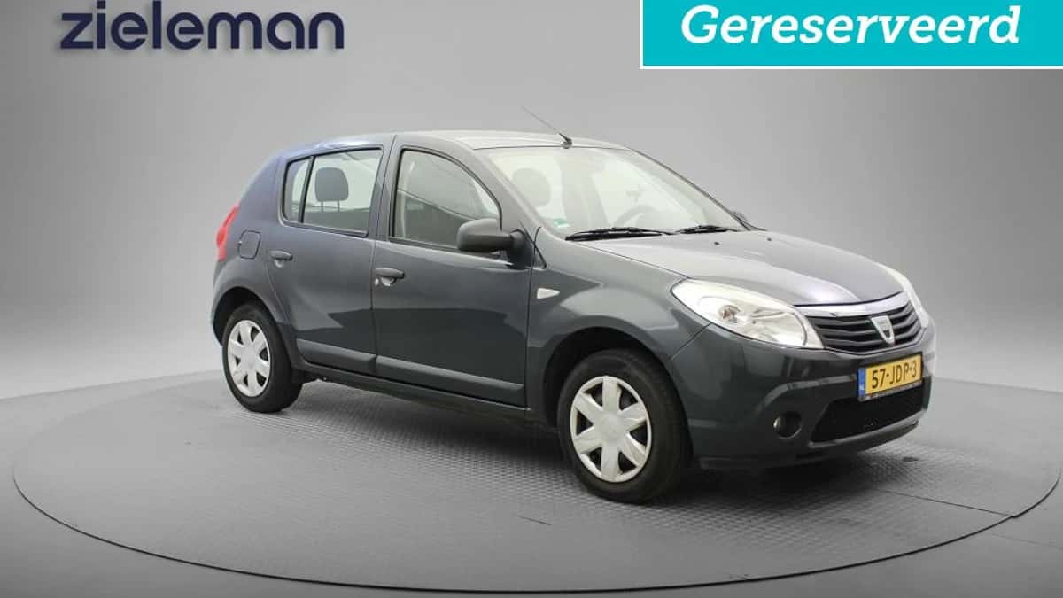 Dacia Sandero (2009) — foto 1