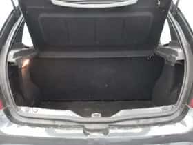 Dacia Sandero (2009) thumbnail 6