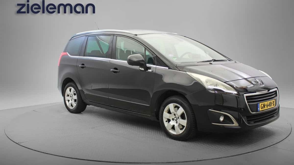 Peugeot 5008 (2015) — foto 1