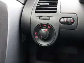 SEAT AROSA (2001) thumbnail 20