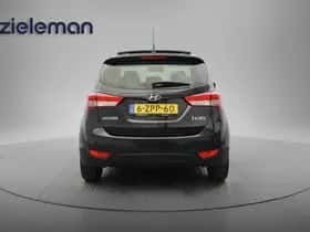 Hyundai ix20 (2011) thumbnail 16