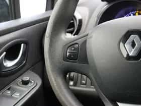 Renault Clio (2015) thumbnail 16