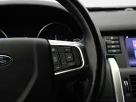 Land Rover Discovery Sport (2017) thumbnail 21