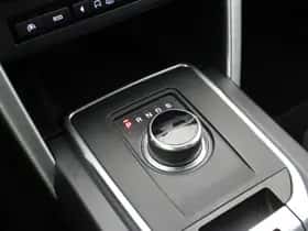 Land Rover Discovery Sport (2017) thumbnail 25