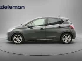 Peugeot 208 (2014) thumbnail 17