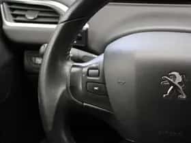 Peugeot 208 (2014) thumbnail 20
