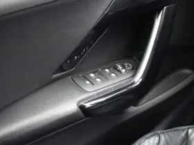 Peugeot 208 (2014) thumbnail 26