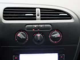 SEAT Leon (2011) thumbnail 16