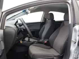 SEAT Leon (2011) thumbnail 4