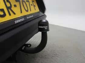 Volvo V40 (2015) thumbnail 27