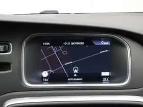 Volvo V40 (2015) thumbnail 5
