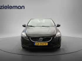 Volvo V40 (2015) thumbnail 10