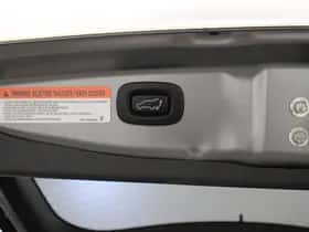 Mitsubishi Outlander (2013) thumbnail 14