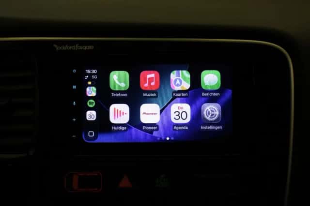 Mitsubishi Outlander (2013) thumbnail 6