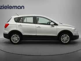Suzuki SX4 S-Cross (2014) thumbnail 11
