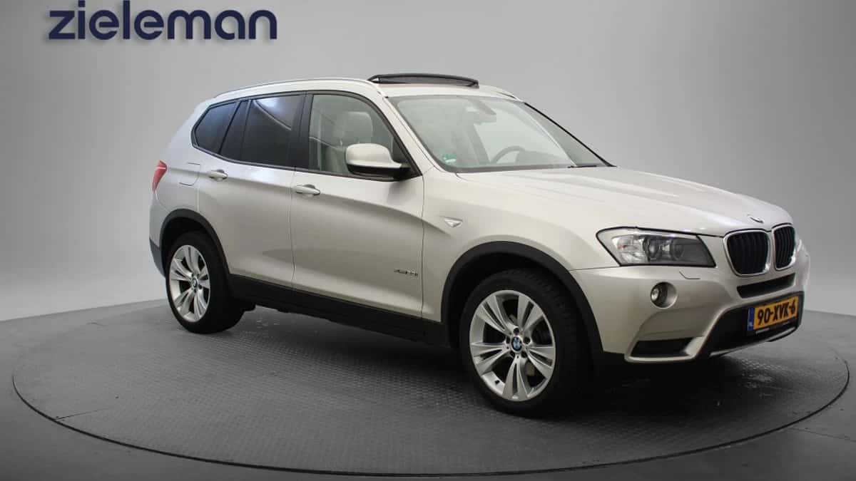 BMW X3 (2012) — foto 1