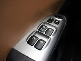 Kia Sportage (2009) thumbnail 24