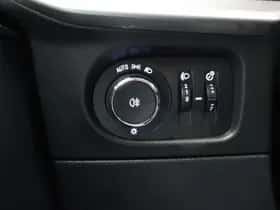 Opel Mokka-e (2022) thumbnail 27