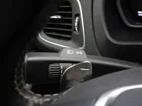 Volvo V40 (2020) thumbnail 23
