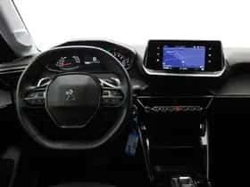 Peugeot 208 (2022) thumbnail 3