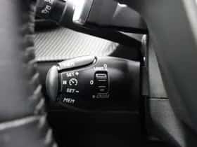 Peugeot 208 (2022) thumbnail 24